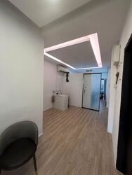 Thomson Garden Estate (D20), Shop House #577050911